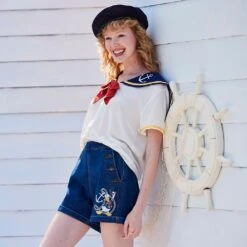 Disney Donald Duck Denim Shorts For Women – 90th Anniversary 8 Disney Donald Duck Denim Shorts For Women – 90th Anniversary -Dinei Clothing Shop 5100057750275 1